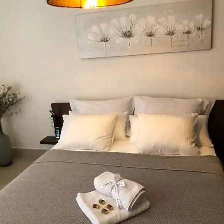 La Bellasu House In House * Sutivan