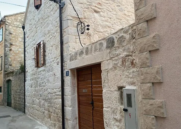 La Bellasu House In House Villa