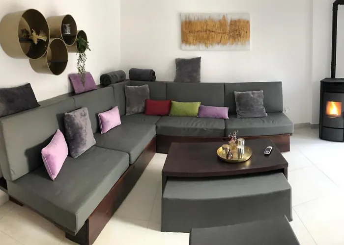 Villa La Bellasu House In House