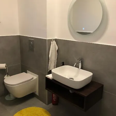 La Bellasu House In House * Sutivan