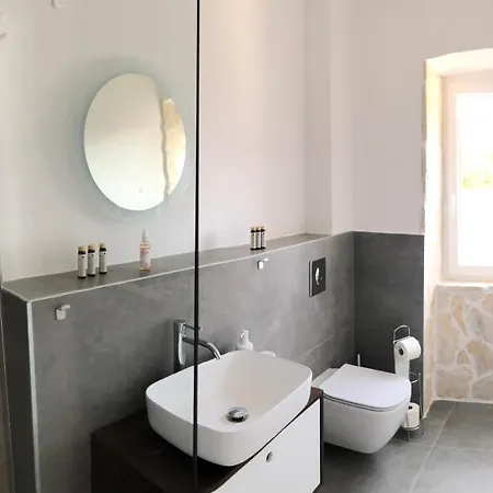 La Bellasu House In House Villa