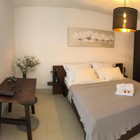 La Bellasu House In House