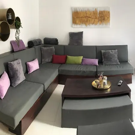 Villa La Bellasu House In House