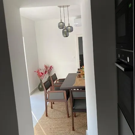 La Bellasu House In House Villa *